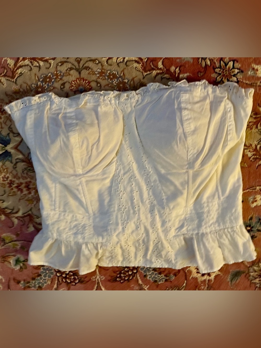 White Strapless Eyelet Bustier Top, cotton, size S-M, zipper & elastic in back
